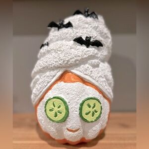 NEW Halloween Spa Pumpkin
